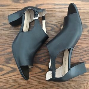 Adrienne Vittadini Leather Heels